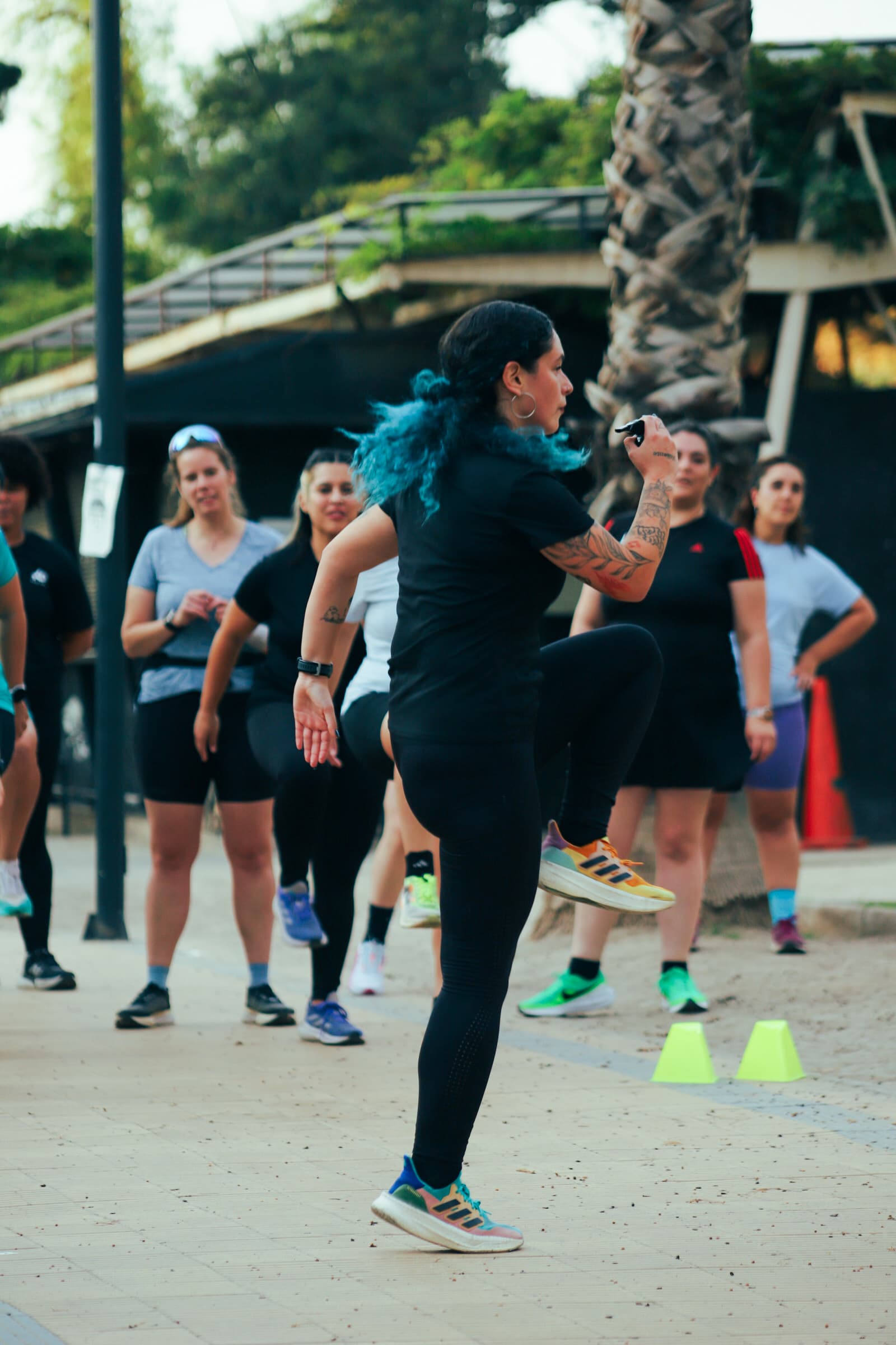 Coach de Cielas Project entrenando en el parque